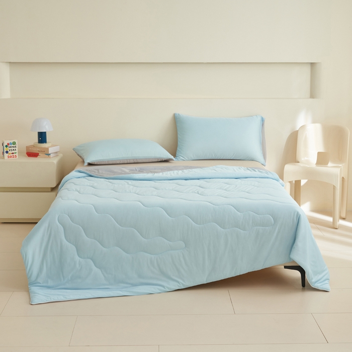 91家纺网 家纺一手货源 找家纺 畅销被业 2026新款凉感丝抗菌羽丝棉夏被夏凉被空调被 蓝色-浅灰