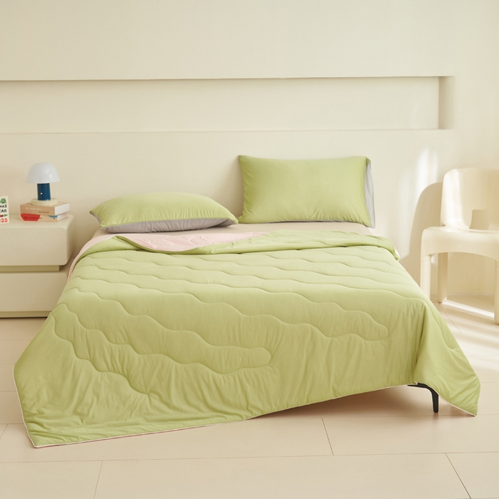 91家纺网 家纺一手货源 找家纺 畅销被业 2026新款凉感丝抗菌羽丝棉夏被夏凉被空调被 果绿-粉色