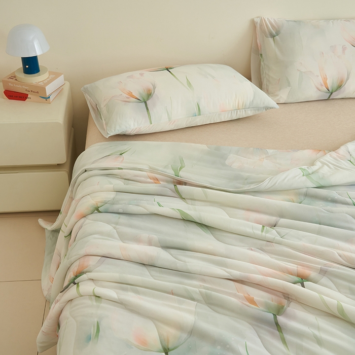 91家纺网 家纺一手货源 找家纺 畅销被业 2026新款卡通印花跨境外贸有氨凉感丝冰淇淋夏凉被空调被 国色天香