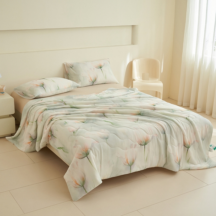 91家纺网 家纺一手货源 找家纺 畅销被业 2026新款卡通印花跨境外贸有氨凉感丝冰淇淋夏凉被空调被 国色天香