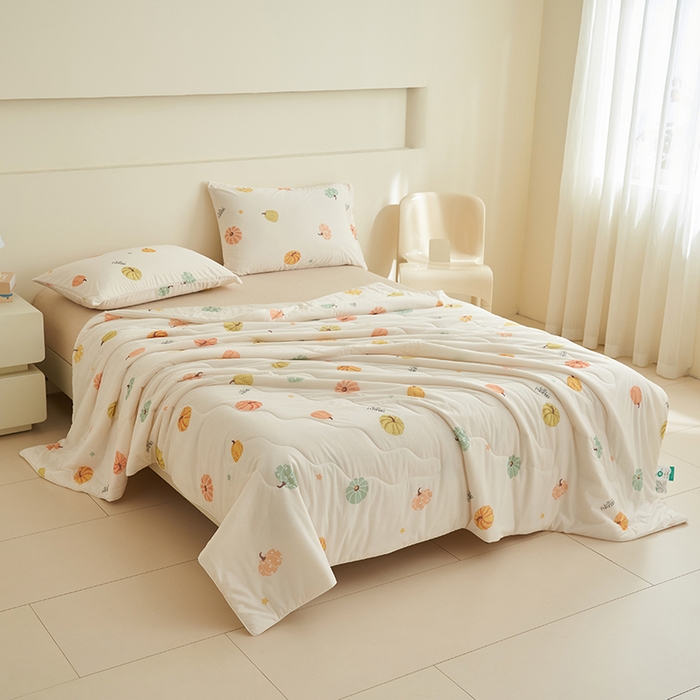 91家纺网 家纺一手货源 找家纺 畅销被业 2026新款卡通印花跨境外贸有氨凉感丝冰淇淋夏凉被空调被 小南瓜