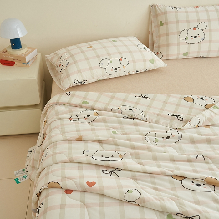 91家纺网 家纺一手货源 找家纺 畅销被业 2026新款卡通印花跨境外贸有氨凉感丝冰淇淋夏凉被空调被 格子狗