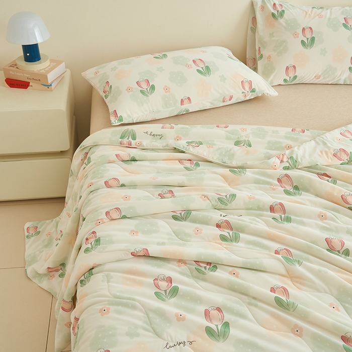 91家纺网 家纺一手货源 找家纺 畅销被业 2026新款卡通印花跨境外贸有氨凉感丝冰淇淋夏凉被空调被 郁金香