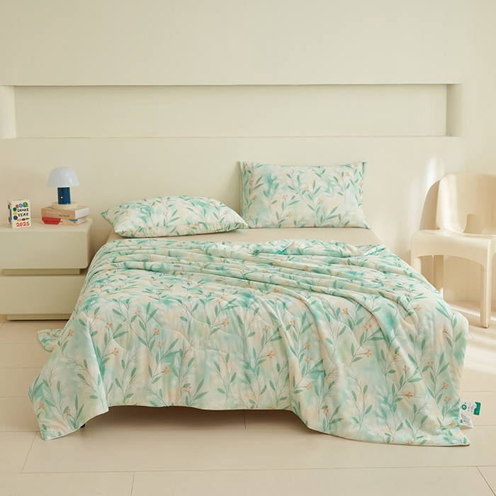 91家纺网 家纺一手货源 找家纺 畅销被业 2026新款卡通印花跨境外贸有氨凉感丝冰淇淋夏凉被空调被 绿风铃