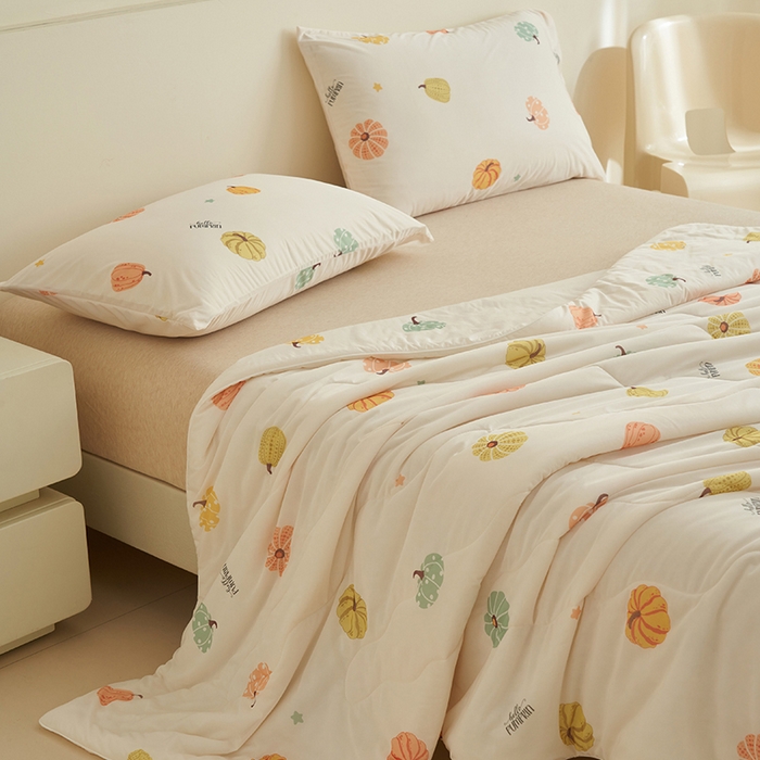 91家纺网 家纺一手货源 找家纺 畅销被业 2026新款卡通印花跨境外贸有氨凉感丝冰淇淋夏凉被空调被 小南瓜