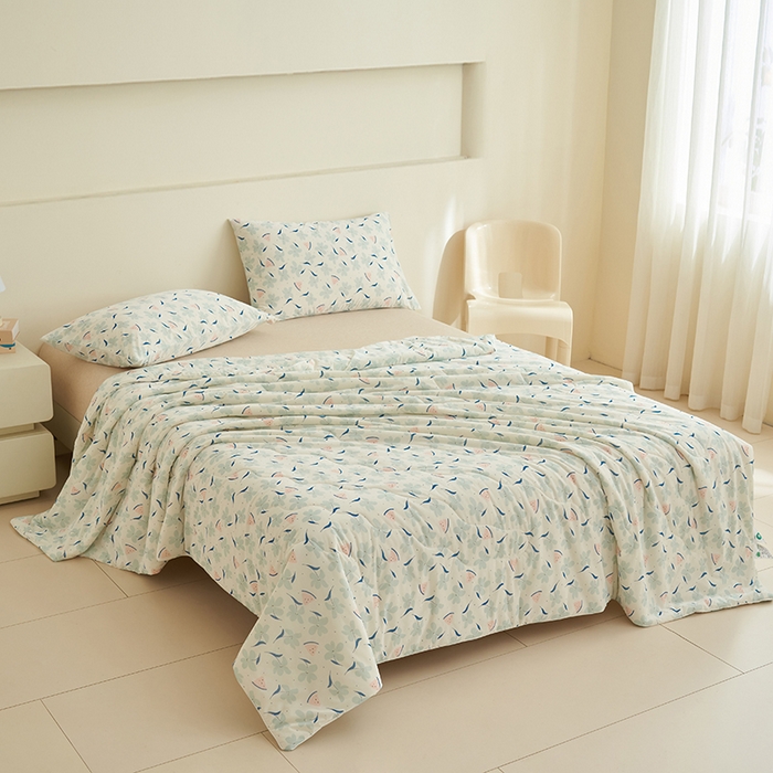 91家纺网 家纺一手货源 找家纺 畅销被业 2026新款卡通印花跨境外贸有氨凉感丝冰淇淋夏凉被空调被 顶呱呱