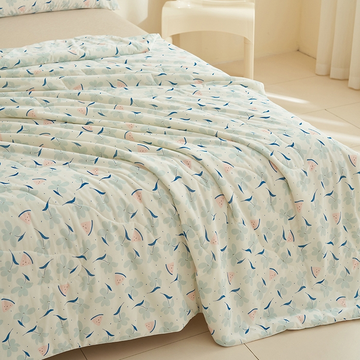 91家纺网 家纺一手货源 找家纺 畅销被业 2026新款卡通印花跨境外贸有氨凉感丝冰淇淋夏凉被空调被 顶呱呱