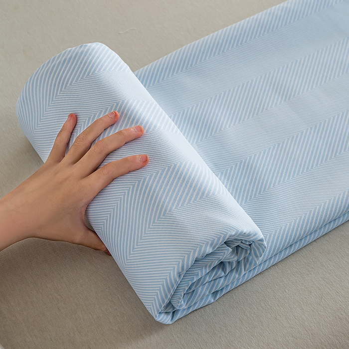 91家纺网 家纺一手货源 找家纺 慕尚家纺 2026新款全棉纯棉老粗布凉席席子 艾米-蓝