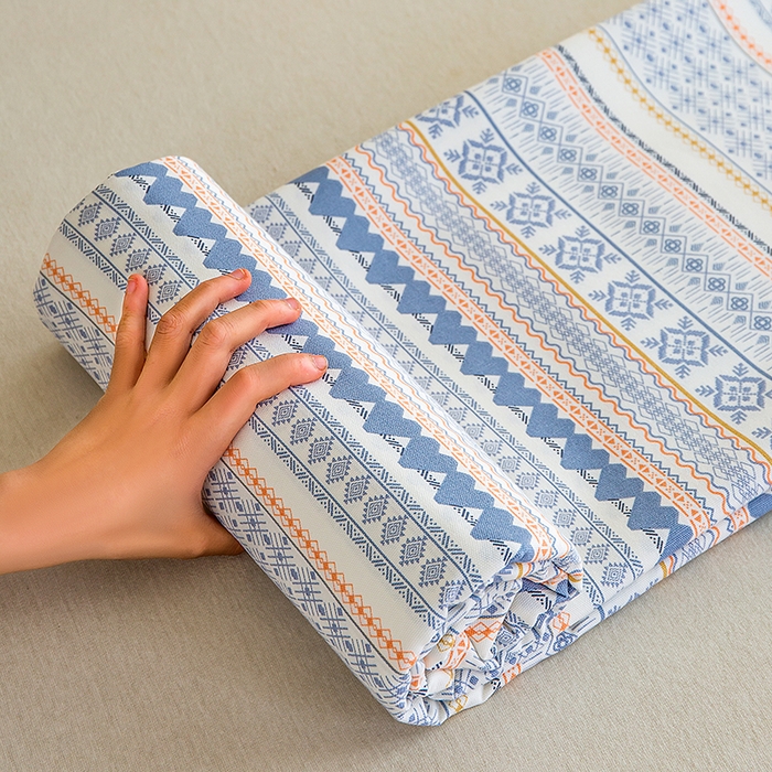 91家纺网 家纺一手货源 找家纺 慕尚家纺 2026新款全棉纯棉老粗布凉席席子 蓝橙花条