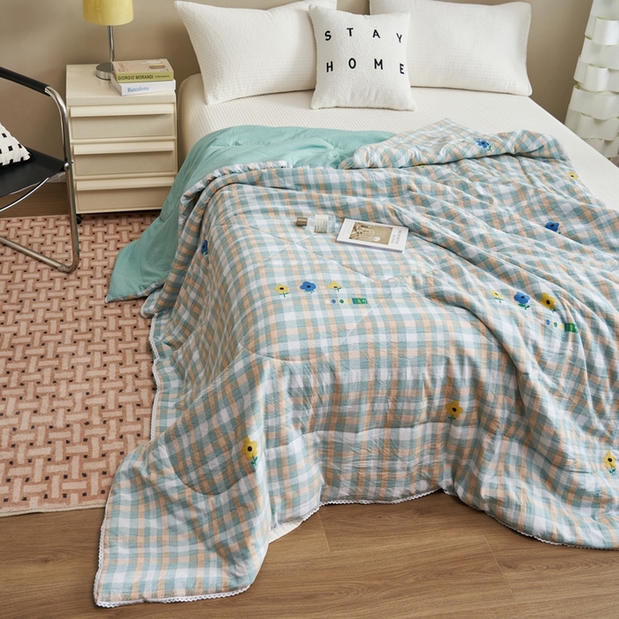 91家纺网 家纺一手货源 找家纺 畅销被业 2026新款A类水洗棉印花夏被空调被夏凉被 小绿格