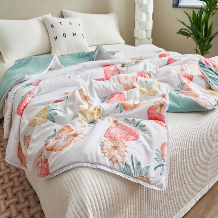 91家纺网 家纺一手货源 找家纺 畅销被业 2026新款A类水洗棉印花夏被空调被夏凉被 草莓甜心