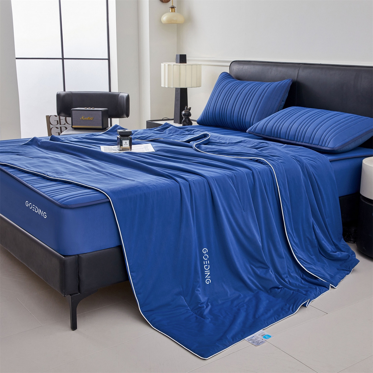 91家纺网 家纺一手货源 找家纺 雯豆家纺 2026春夏新款氨纶凉感丝床笠夏被四件套0.28凉感值空调被子被芯 知夏-黛蓝