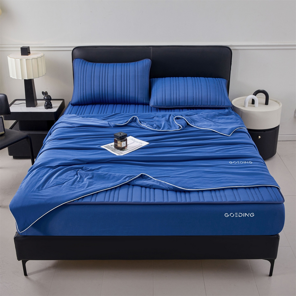 91家纺网 家纺一手货源 找家纺 雯豆家纺 2026春夏新款氨纶凉感丝床笠夏被四件套0.28凉感值空调被子被芯 知夏-黛蓝