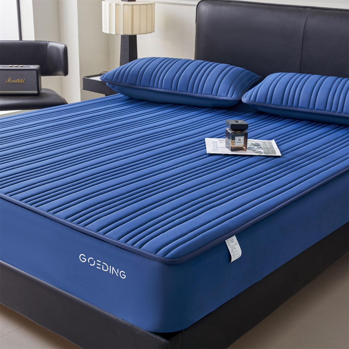 91家纺网 家纺一手货源 找家纺 雯豆家纺 2026春夏新款氨纶凉感丝床笠夏被四件套0.28凉感值空调被子被芯 知夏-黛蓝