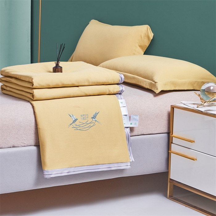 91家纺网 家纺一手货源 找家纺 畅销被业 2026新款燕窝蛋白夏被 被子被芯 夏凉被 大麦黄