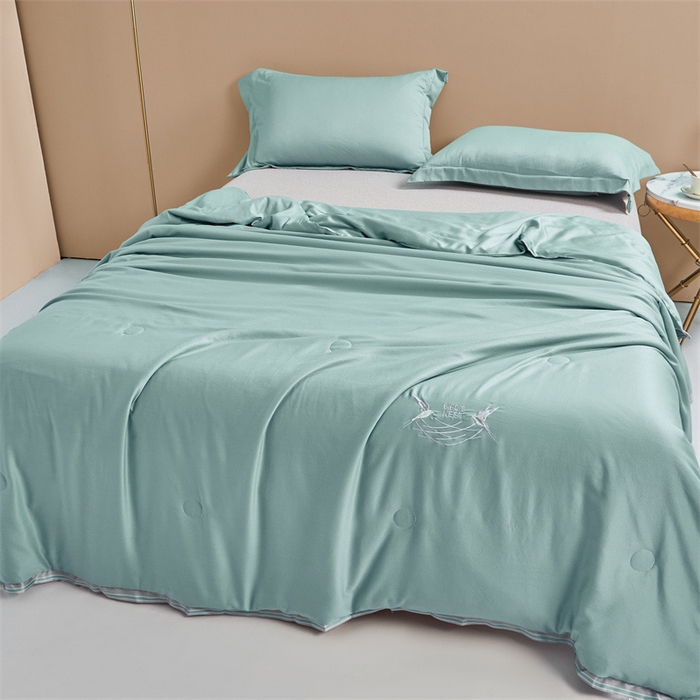 91家纺网 家纺一手货源 找家纺 畅销被业 2026新款燕窝蛋白夏被 被子被芯 夏凉被 清新绿