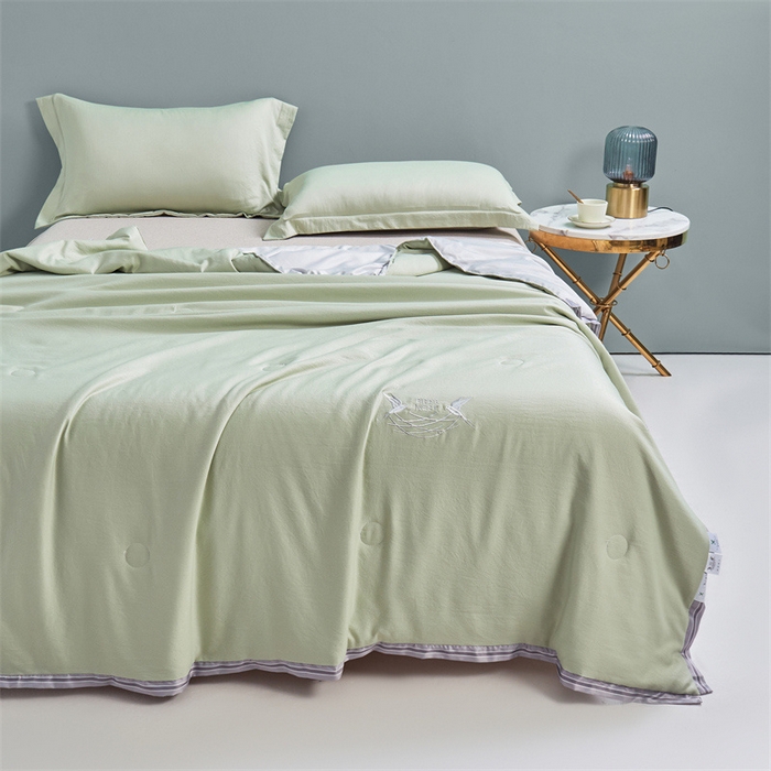 91家纺网 家纺一手货源 找家纺 畅销被业 2026新款燕窝蛋白夏被 被子被芯 夏凉被 抹茶绿