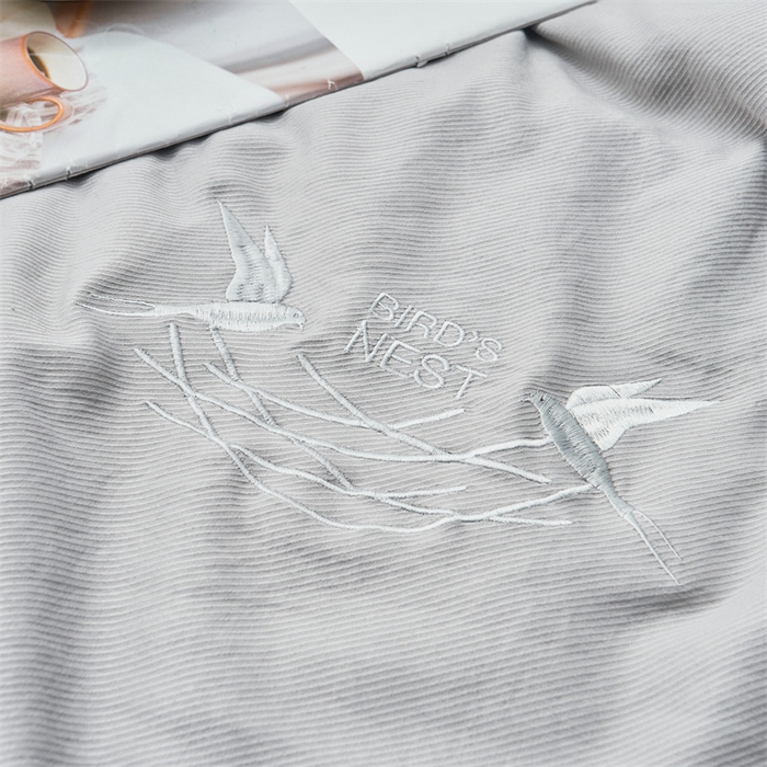 91家纺网 家纺一手货源 找家纺 畅销被业 2026新款燕窝蛋白夏被 被子被芯 夏凉被 绅士灰