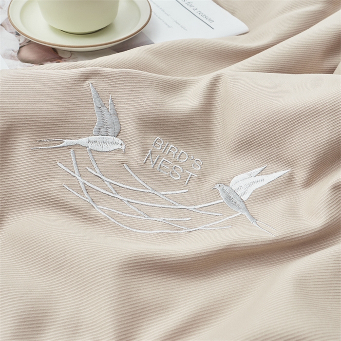 91家纺网 家纺一手货源 找家纺 畅销被业 2026新款燕窝蛋白夏被 被子被芯 夏凉被 卡其色