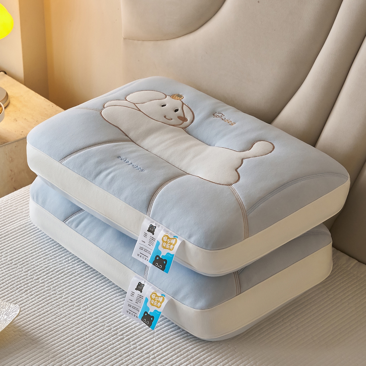 91家纺网 家纺一手货源 找家纺 乐可 2026新款卡通儿童枕 可爱狗蓝