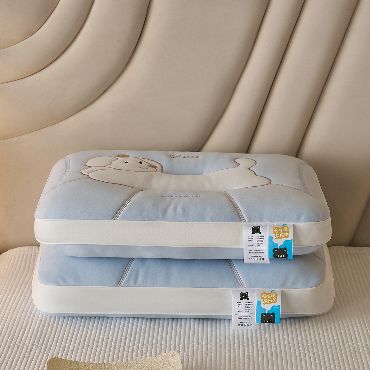 91家纺网 家纺一手货源 找家纺 乐可 2026新款卡通儿童枕 可爱狗蓝