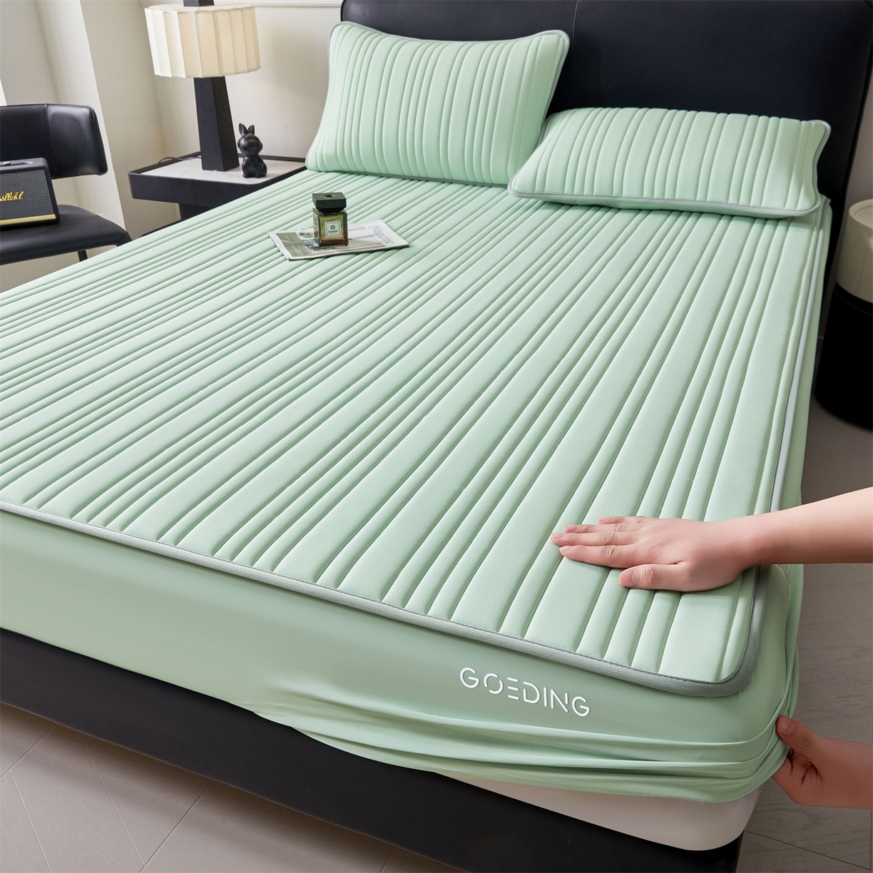 91家纺网 家纺一手货源 找家纺 雯豆家纺 2026春夏新款氨纶凉感丝床笠夏被四件套0.28凉感值空调被子被芯 知夏-青草绿