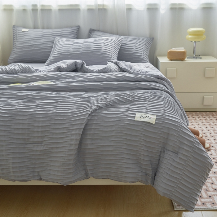 91家纺网 家纺一手货源 找家纺 畅销被业 2026新款泡泡纱水洗棉夏被四件套 被子被芯 泡泡纱-情调灰