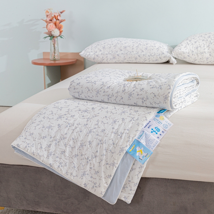 91家纺网 家纺一手货源 找家纺 苏羿家纺 2026春夏新款A类踩棉工艺凉感丝印花夏被夏凉被空调被 春日兰
