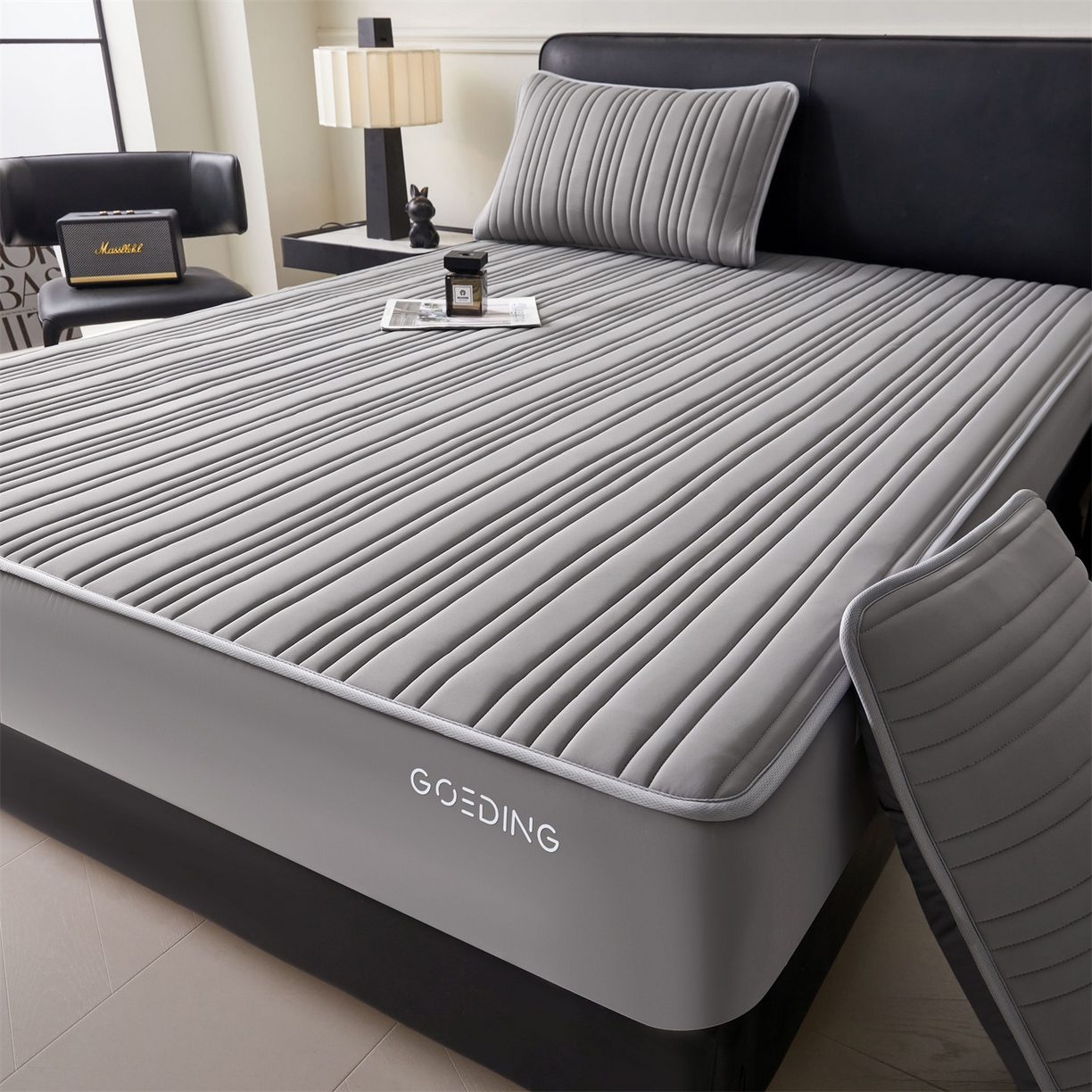 91家纺网 家纺一手货源 找家纺 雯豆家纺 2026春夏新款氨纶凉感丝床笠夏被四件套0.28凉感值空调被子被芯 知夏-深灰