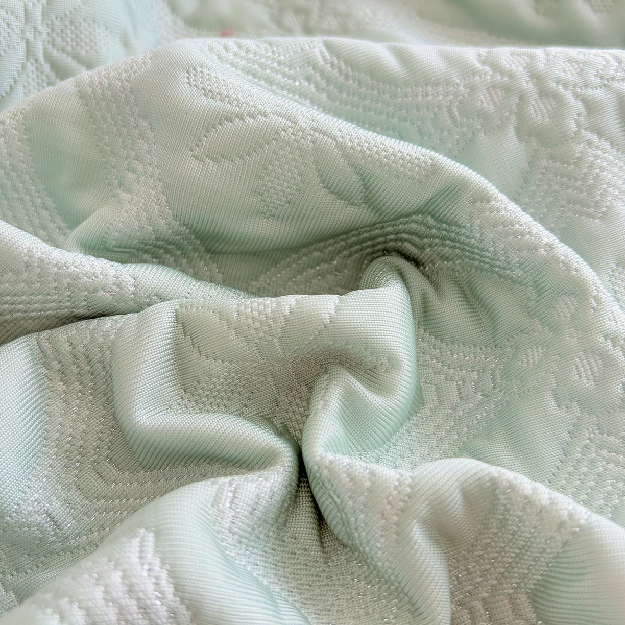 91家纺网 家纺一手货源 找家纺 暖芯家纺 2026新款PE乙纶高克重凉感丝网纱床裙凉席席子三件套 洛芙漫-抹茶绿