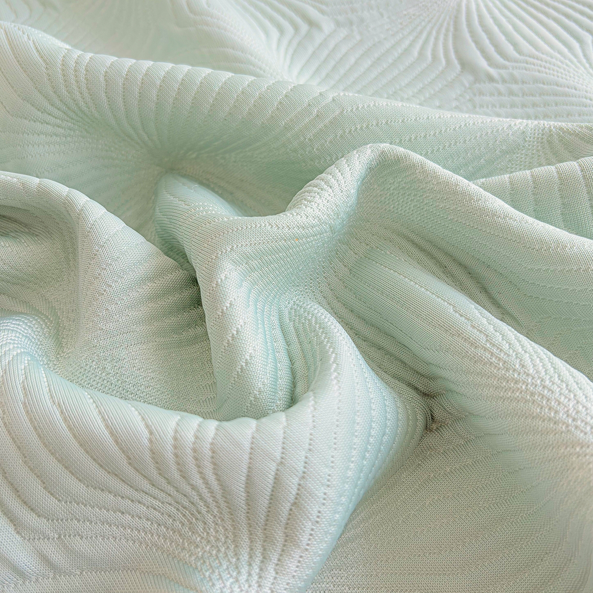 91家纺网 家纺一手货源 找家纺 暖芯家纺 2026新款PE乙纶高克重凉感丝网纱床裙凉席席子三件套 轻梦瑶-抹茶绿