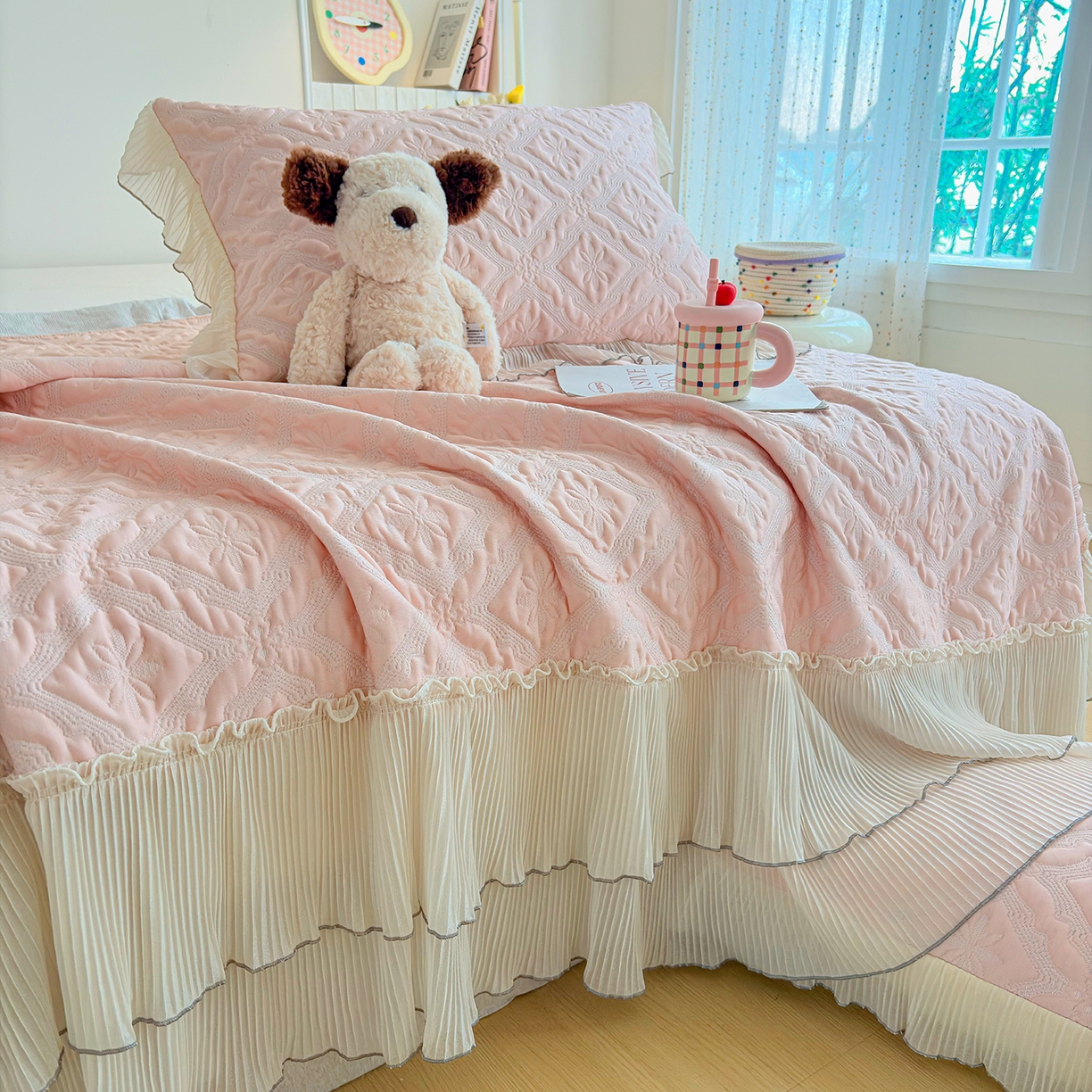 91家纺网 家纺一手货源 找家纺 暖芯家纺 2026新款PE乙纶高克重凉感丝网纱床裙凉席席子三件套 洛芙漫-柔雾粉