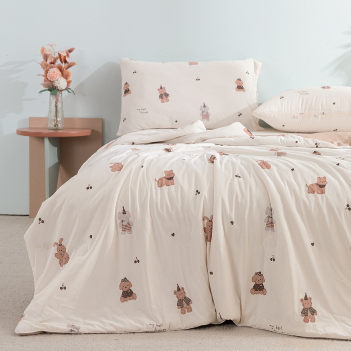 91家纺网 家纺一手货源 找家纺 苏羿家纺 2026春夏新款A类踩棉工艺凉感丝印花夏被夏凉被空调被 礼貌熊