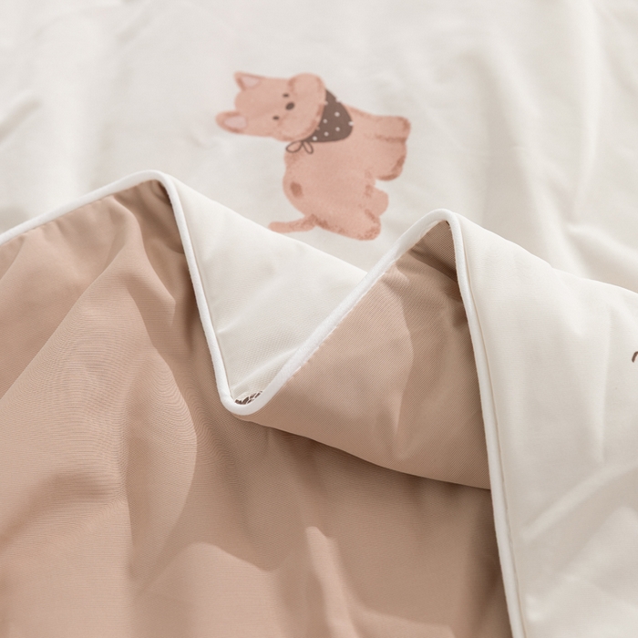 91家纺网 家纺一手货源 找家纺 苏羿家纺 2026春夏新款A类踩棉工艺凉感丝印花夏被夏凉被空调被 礼貌熊