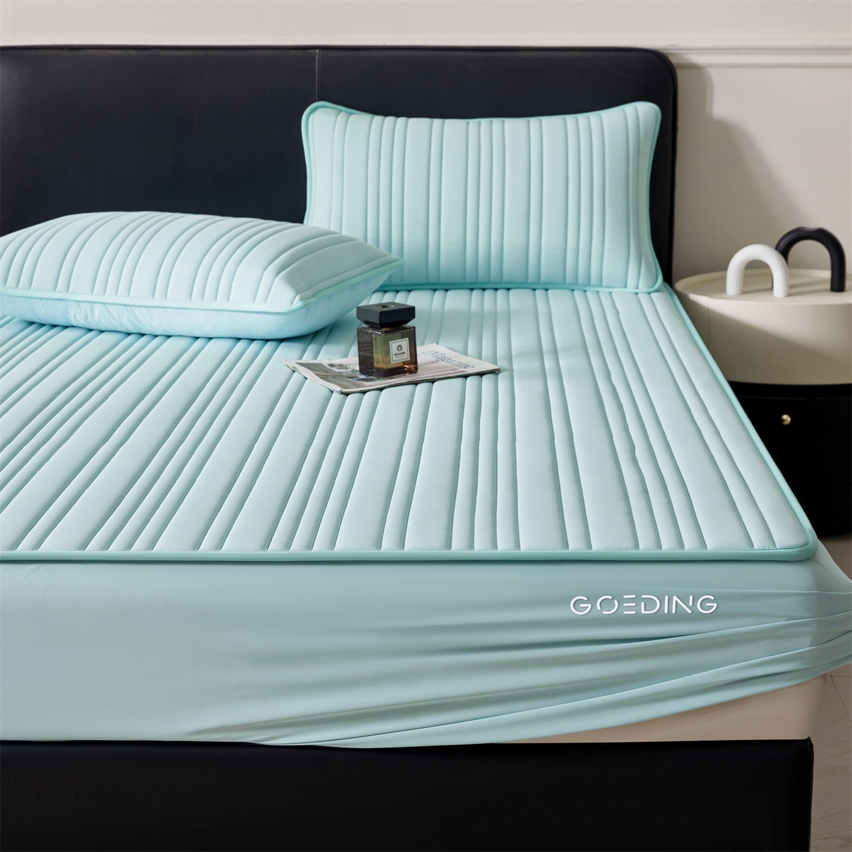 91家纺网 家纺一手货源 找家纺 雯豆家纺 2026春夏新款氨纶凉感丝床笠夏被四件套0.28凉感值空调被子被芯 知夏-水绿