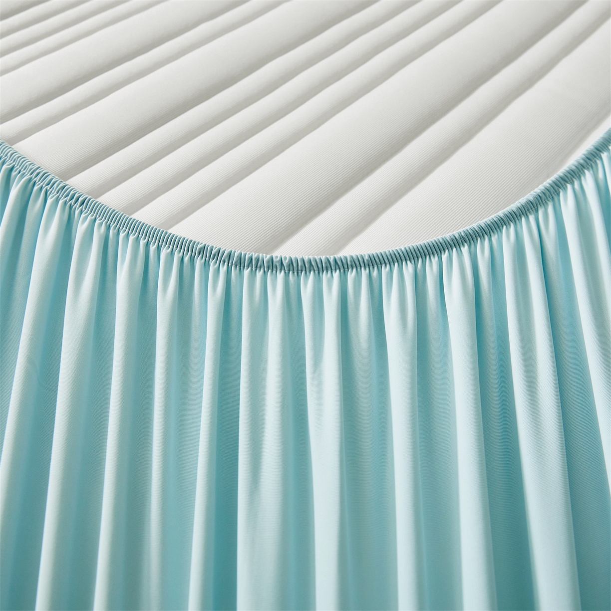 91家纺网 家纺一手货源 找家纺 雯豆家纺 2026春夏新款氨纶凉感丝床笠夏被四件套0.28凉感值空调被子被芯 知夏-水绿