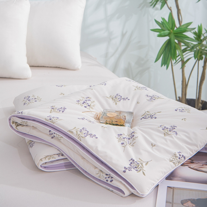 91家纺网 家纺一手货源 找家纺 苏羿家纺 2026春夏新款A类踩棉工艺凉感丝印花夏被夏凉被空调被 莫奈花园