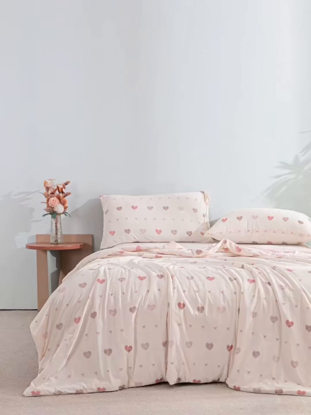 91家纺网 家纺一手货源 找家纺 苏羿家纺 2026春夏新款A类踩棉工艺凉感丝印花夏被夏凉被空调被 心动