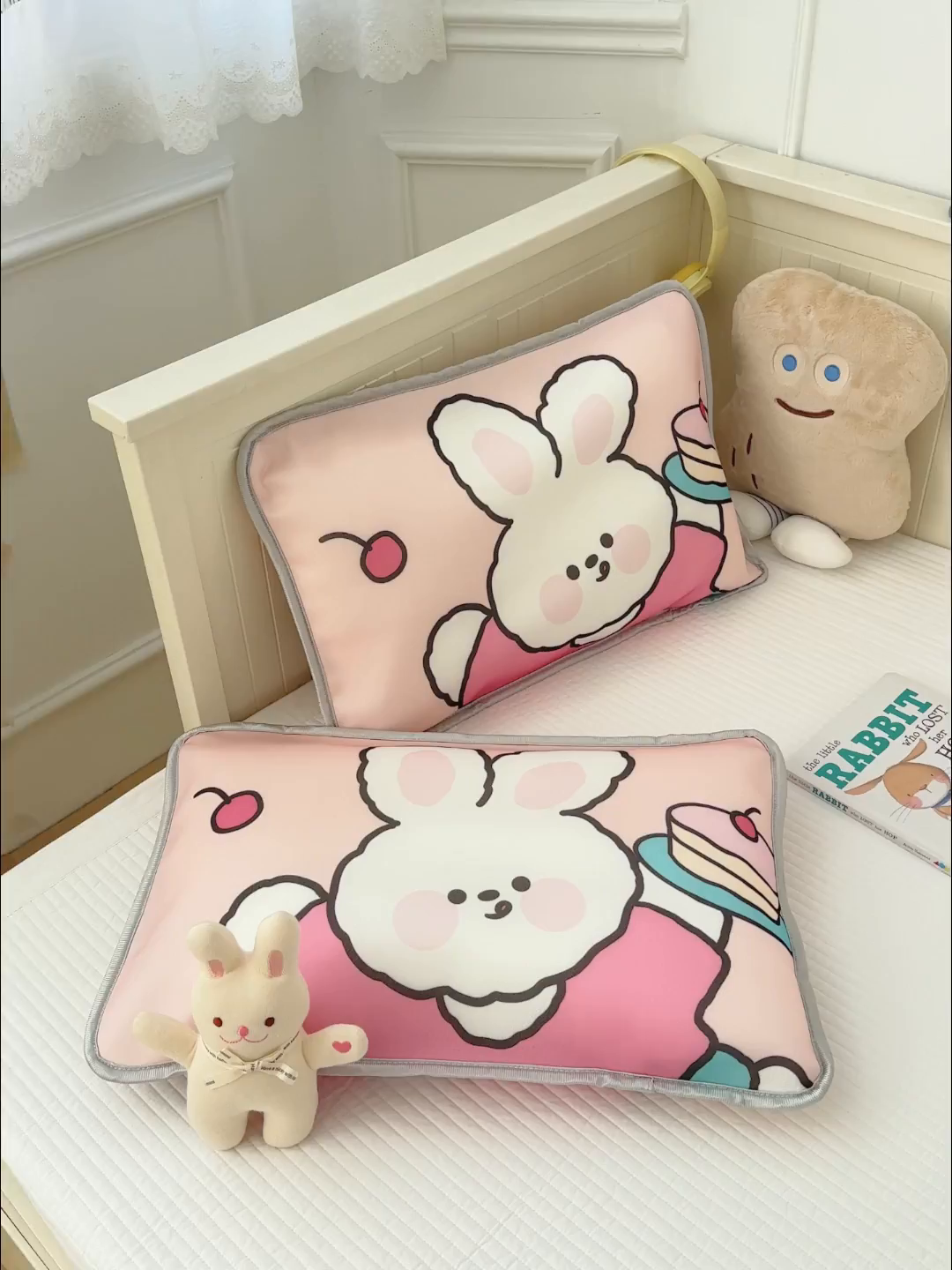 91家纺网 家纺一手货源 找家纺 丽美人家纺 2026新款柔软亲肤儿童冰丝枕套 馋嘴兔