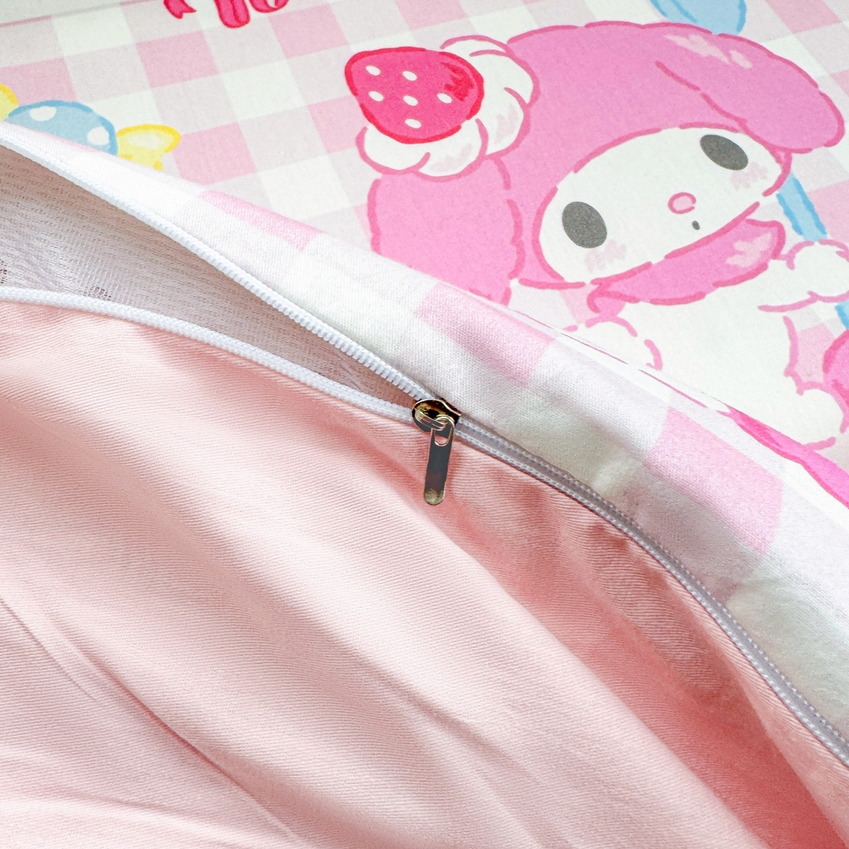 91家纺网 家纺一手货源 找家纺 花满路 2026新款卡通儿童三丽鸥枕头枕芯 粉粉美乐蒂