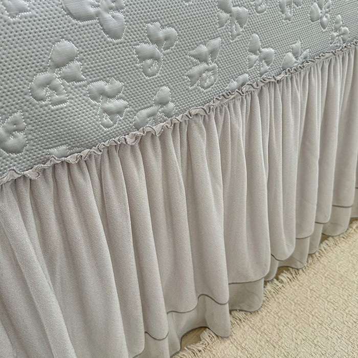 91家纺网 家纺一手货源 找家纺 金绣美居 2026新款PE高分子复合凉感席韩版床裙款凉席三件套-小确幸 （控价不低于159/169元）小确幸-灰色