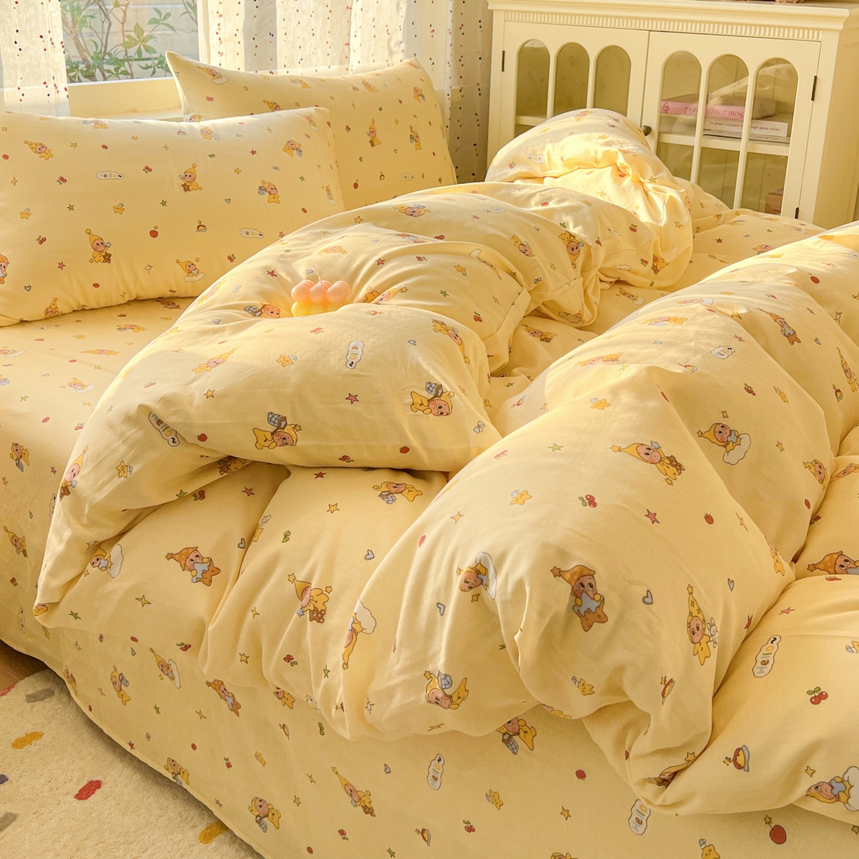 91家纺网 家纺一手货源 找家纺 感遇家纺 2026新款A类全棉有氧双层纱卡通四件套 星星人