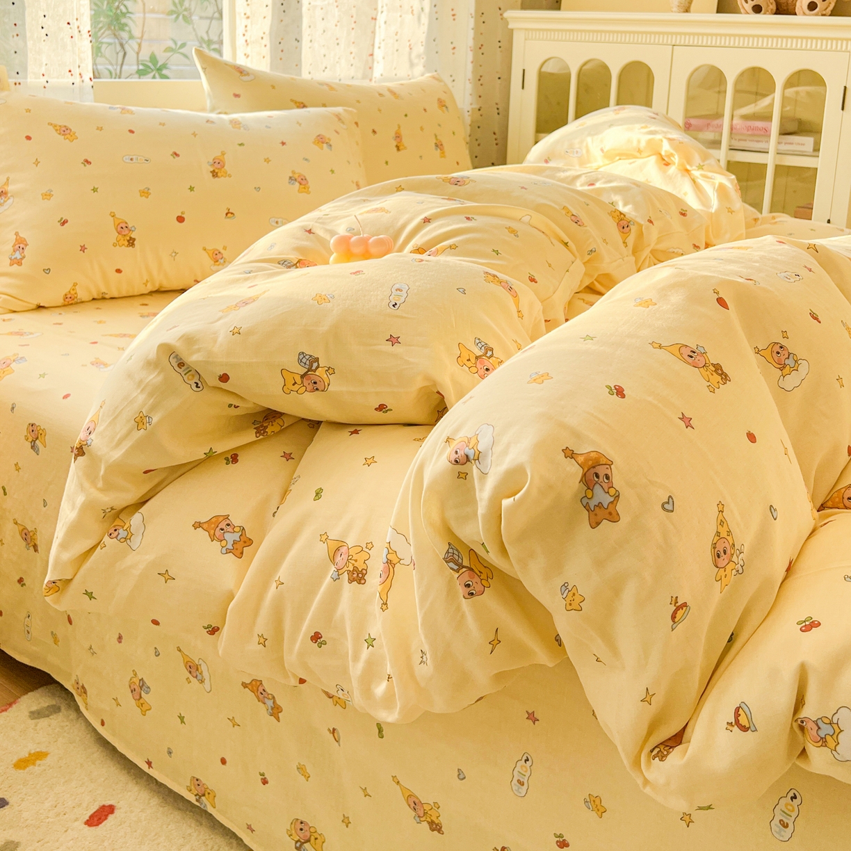 91家纺网 家纺一手货源 找家纺 感遇家纺 2026新款A类全棉有氧双层纱卡通四件套 星星人