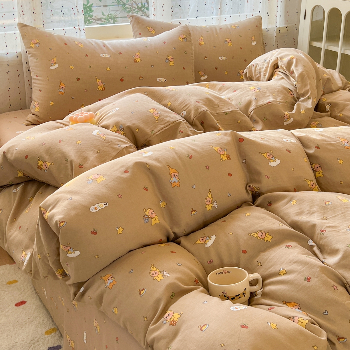 91家纺网 家纺一手货源 找家纺 感遇家纺 2026新款A类全棉有氧双层纱卡通四件套 星星人咖