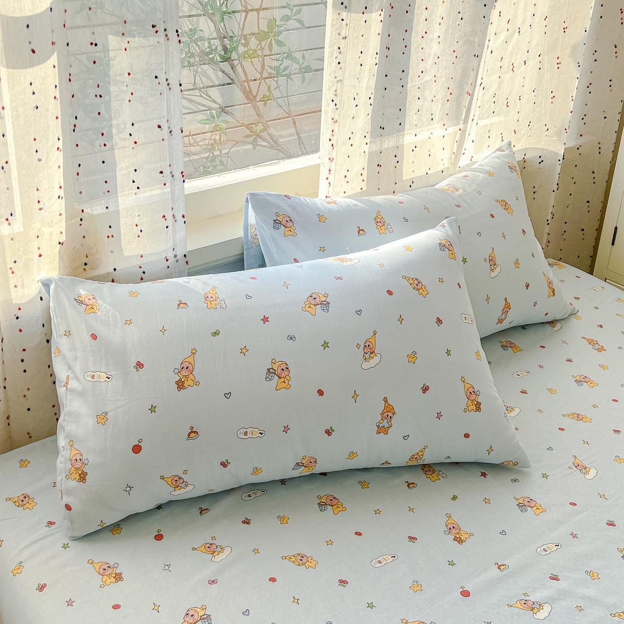 91家纺网 家纺一手货源 找家纺 感遇家纺 2026新款A类全棉有氧双层纱卡通四件套 星星人蓝