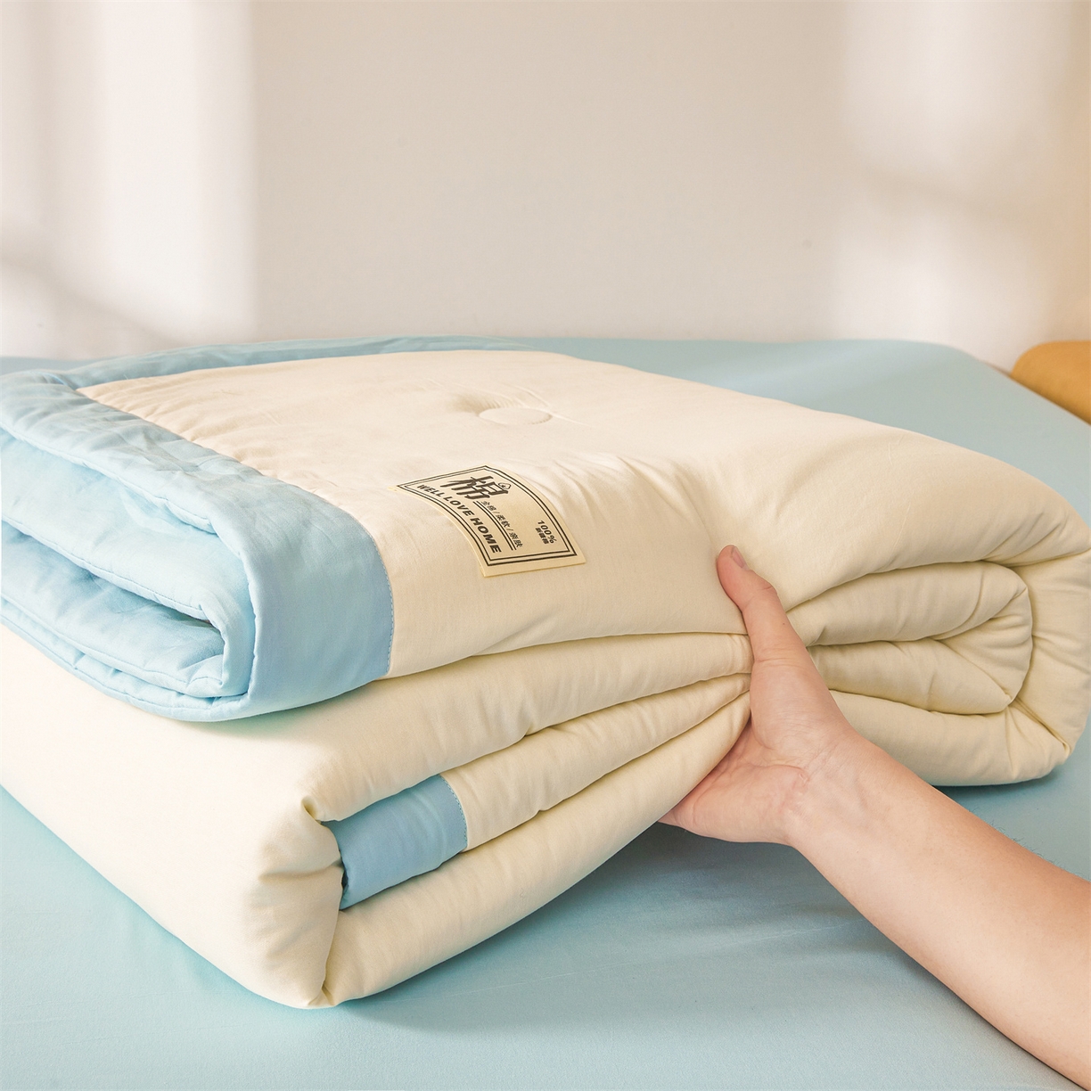 91家纺网 家纺一手货源 找家纺 晓时候 2026新款纯色100%里外全棉新疆棉花被纯棉夏凉被空调被夏被四件套被子被芯 里外全棉-月光白拼蓝