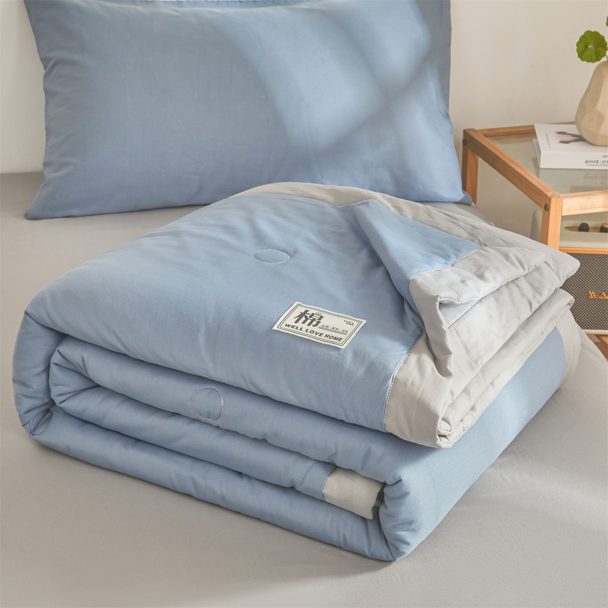 91家纺网 家纺一手货源 找家纺 晓时候 2026新款纯色100%里外全棉新疆棉花被纯棉夏凉被空调被夏被四件套被子被芯 里外全棉-海蓝拼灰