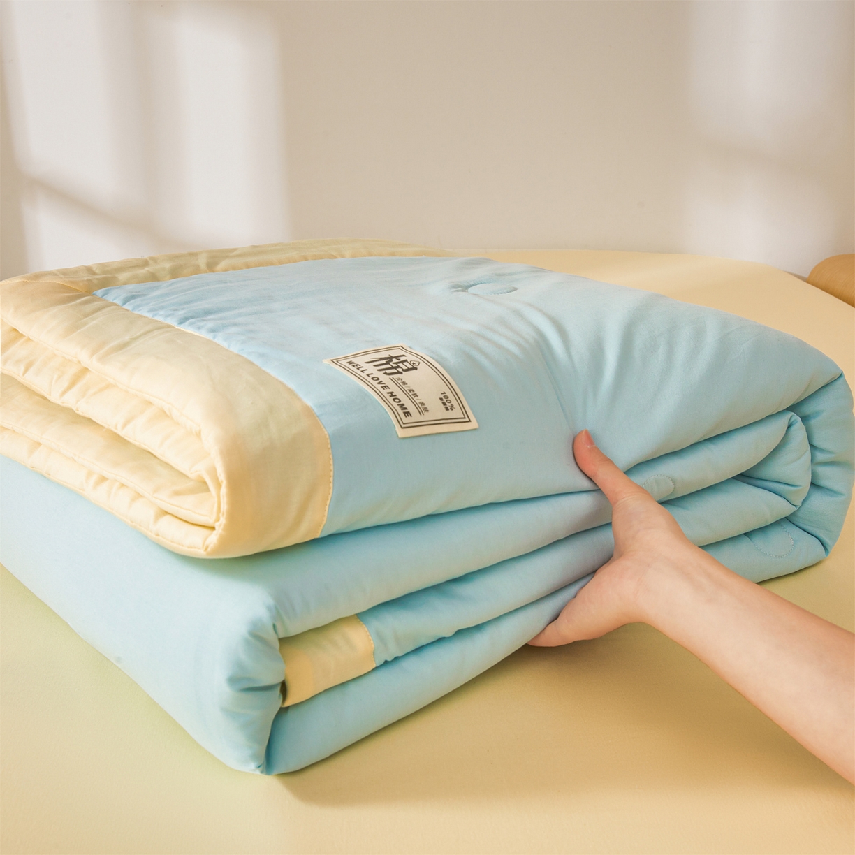 91家纺网 家纺一手货源 找家纺 晓时候 2026新款纯色100%里外全棉新疆棉花被纯棉夏凉被空调被夏被四件套被子被芯 里外全棉-天空蓝拼黄