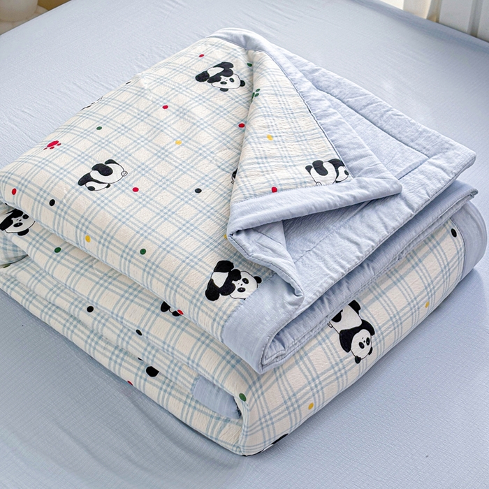 91家纺网 家纺一手货源 找家纺 爱屋及屋 2026春夏新款小清新双层纱宽包边棉花夏被夏凉被空调被 小熊猫
