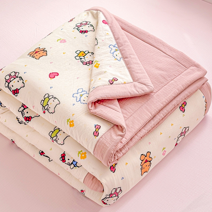 91家纺网 家纺一手货源 找家纺 爱屋及屋 2026春夏新款小清新双层纱宽包边棉花夏被夏凉被空调被 像素KT